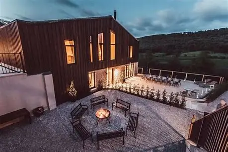 Peak District, Autumn Yoga Retreat